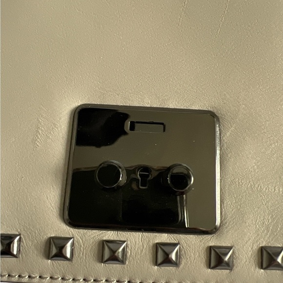 MICHAEL Michael Kors Sloan Studded Small Gusset Crossbody
Clutch Bag Cement - Picture 8 of 10